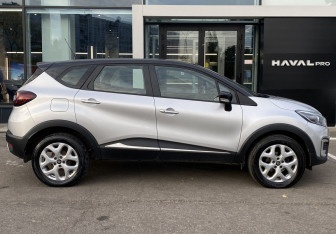 Подержанный автомобиль Renault Kaptur 2016 года (4 фото)