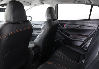 Подержанный автомобиль Subaru XV 2019 года (12 фото)