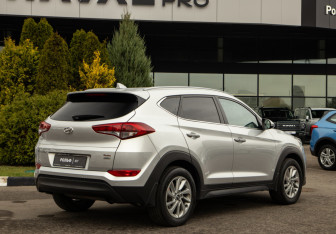 Подержанный автомобиль Hyundai Tucson 2016 года (4 фото)