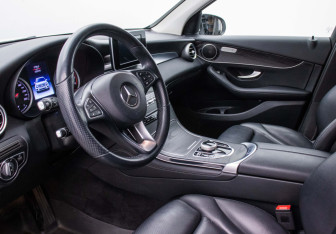 Подержанный автомобиль Mercedes-Benz GLC Coupe 2019 года (9 фото)