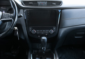 Подержанный автомобиль Nissan Qashqai 2019 года (14 фото)