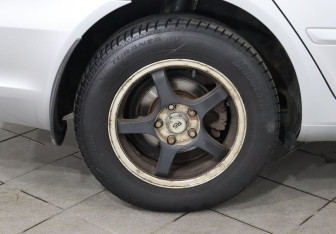 Подержанный автомобиль Skoda Octavia Liftback 2011 года (9 фото)