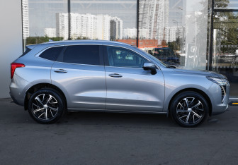 Подержанный автомобиль Haval Jolion 2022 года (4 фото)