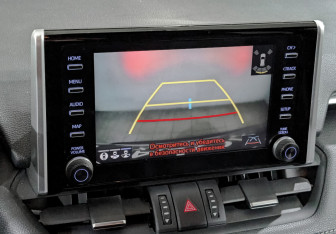 Подержанный автомобиль Toyota RAV4 2020 года (26 фото)
