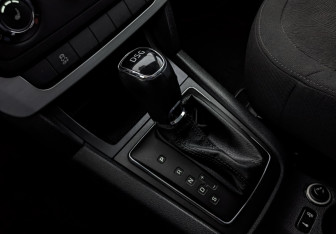 Подержанный автомобиль Skoda Yeti 2014 года (27 фото)