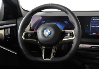 Новый BMW X3 2025 (13 фото)