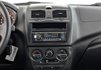 Подержанный автомобиль LADA (ВАЗ) Granta Sedan 2023 года (17 фото)