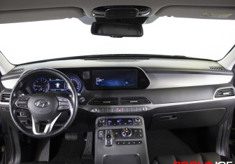 Подержанный автомобиль Hyundai Palisade 2021 года (14 фото)