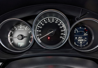 Подержанный автомобиль Mazda CX-5 2019 года (16 фото)