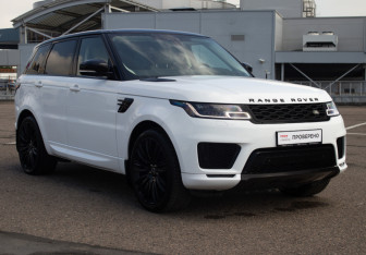Подержанный автомобиль Land Rover Range Rover Sport 2018 года (3 фото)