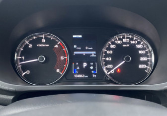 Подержанный автомобиль Mitsubishi Pajero Sport 2018 года (20 фото)