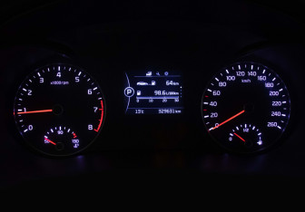 Подержанный автомобиль Kia Optima Sedan 2016 года (12 фото)