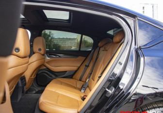 Подержанный автомобиль Cadillac CT5 2021 года (10 фото)