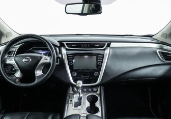 Подержанный автомобиль Nissan Murano Suv 2017 года (9 фото)