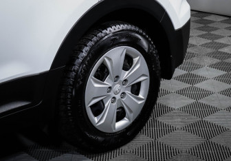 Подержанный автомобиль Hyundai Creta 2017 года (10 фото)