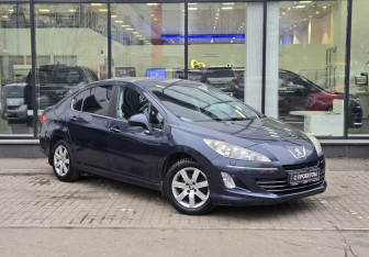 Подержанный автомобиль Peugeot 408 2012 года (3 фото)