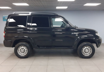 Подержанный автомобиль УАЗ Patriot 2012 года (4 фото)