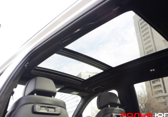 Подержанный автомобиль BMW X7 2020 года (22 фото)