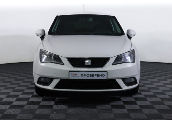 Подержанный автомобиль SEAT Ibiza Hatchback 2012 года (2 фото)