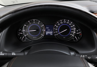 Подержанный автомобиль Infiniti QX80 2020 года (14 фото)