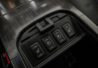 Подержанный автомобиль Nissan Teana 2012 года (16 фото)