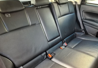 Подержанный автомобиль Subaru Forester Suv 2013 года (15 фото)