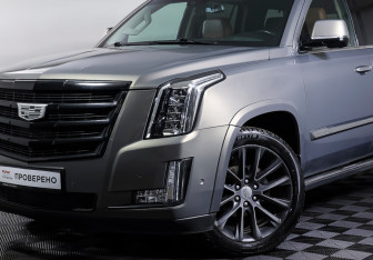 Подержанный автомобиль Cadillac Escalade Suv 2019 года (29 фото)