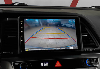 Подержанный автомобиль Hyundai Sonata 2017 года (12 фото)