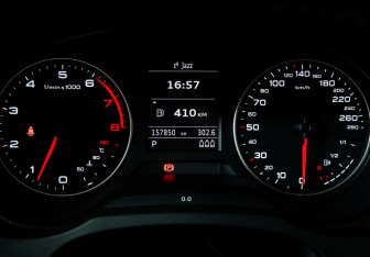 Подержанный автомобиль Audi A3 Hatchback 2014 года (10 фото)