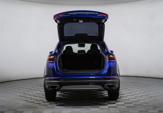 Подержанный автомобиль Geely Tugella 2022 года (21 фото)