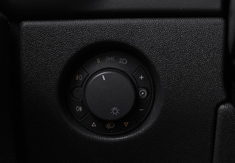 Подержанный автомобиль Opel Corsa 2007 года (9 фото)