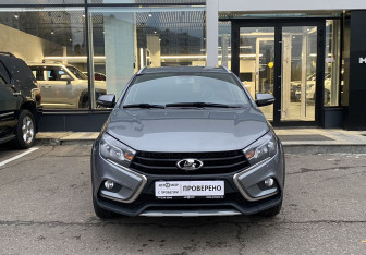 Подержанный автомобиль LADA (ВАЗ) Vesta Wagon 2018 года (2 фото)