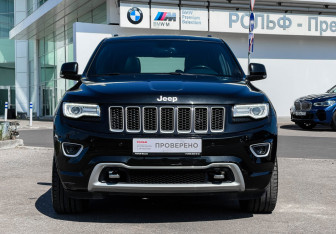 Подержанный автомобиль Jeep Grand Cherokee 2014 года (9 фото)
