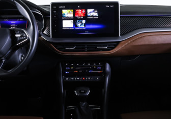 Подержанный автомобиль Skoda Kodiaq 2023 года (17 фото)