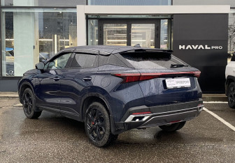 Подержанный автомобиль Omoda C5 2023 года (7 фото)