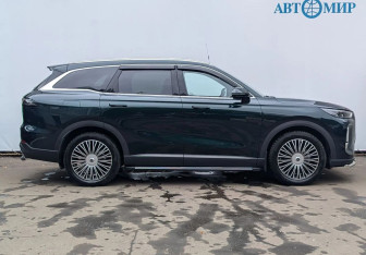 Подержанный автомобиль Chery Tiggo 9 2024 года (4 фото)