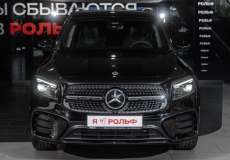 Новый Mercedes-Benz GLB 2025 (2 фото)