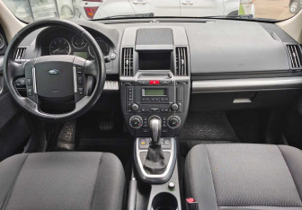 Подержанный автомобиль Land Rover Freelander 2011 года (9 фото)