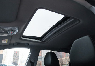 Подержанный автомобиль Chery Tiggo 4 2022 года (14 фото)