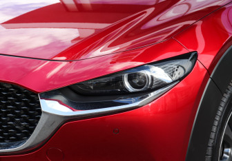 Подержанный автомобиль Mazda CX-30 2020 года (7 фото)