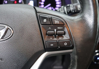 Подержанный автомобиль Hyundai Tucson 2017 года (16 фото)