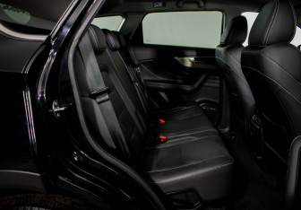 Подержанный автомобиль Jetour X70 2024 года (10 фото)