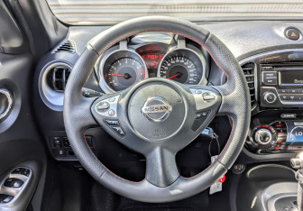Подержанный автомобиль Nissan Juke 2018 года (21 фото)