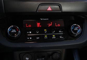 Подержанный автомобиль Kia Sportage 2012 года (16 фото)