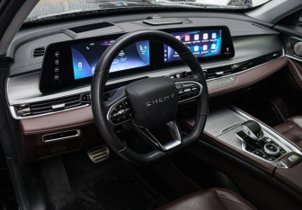 Подержанный автомобиль Chery Tiggo 8 Pro Max 2023 года (12 фото)