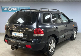Подержанный автомобиль Hyundai Santa Fe 2009 года (5 фото)