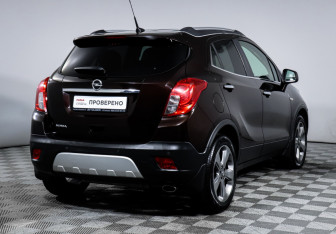 Подержанный автомобиль Opel Mokka 2012 года (5 фото)