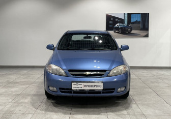 Подержанный автомобиль Chevrolet Lacetti Hatchback 2006 года (2 фото)