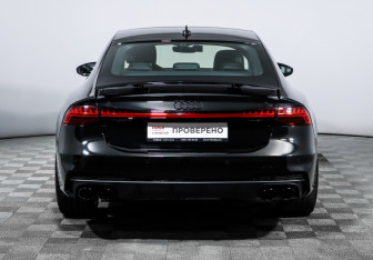 Подержанный автомобиль Audi A7 2020 года (6 фото)