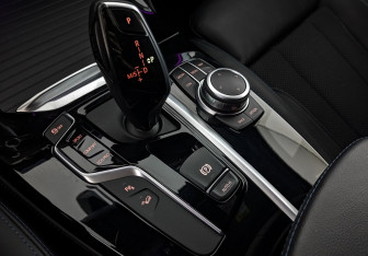 Подержанный автомобиль BMW X4 2021 года (25 фото)